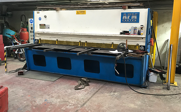 Guillotine services available